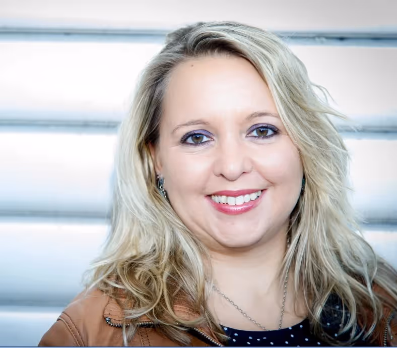 Tanja Laub hallo@walkaboutmedia.de walkaboutmedia.de communitymanagement.de